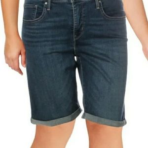 Levi's Bermuda shorts